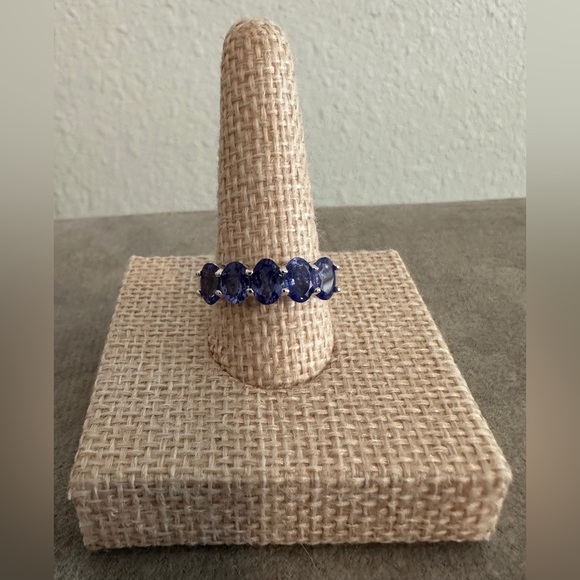 Tanzanite & Sterling Silver Ring Size 7 - Picture 2 of 12